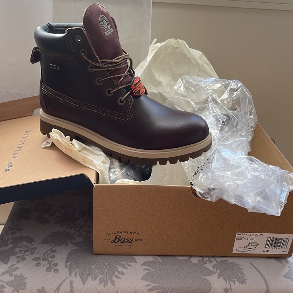 NEW Men’s Waterproof Boots